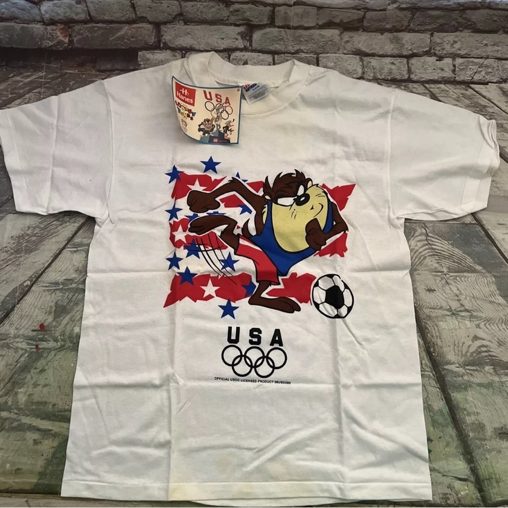 USA Olympics Tazmanian Devil Soccer T-Shirt